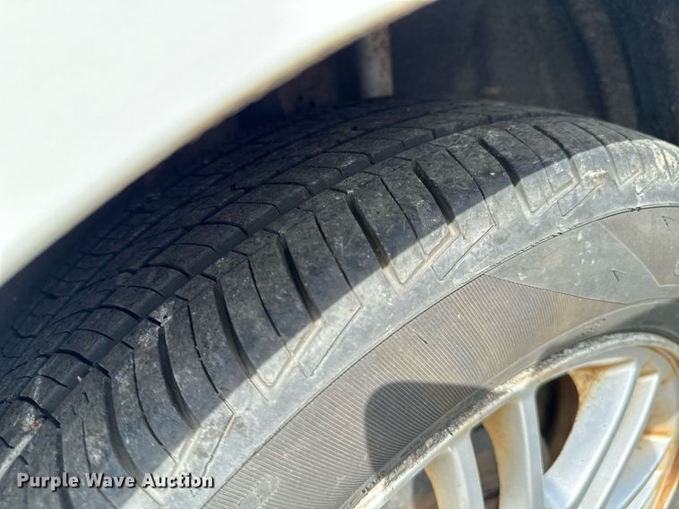 image for item DX1294 2008 Ford Focus SE 