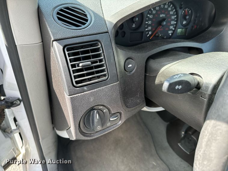 image for item DX1295 2007 Ford  Focus SE 