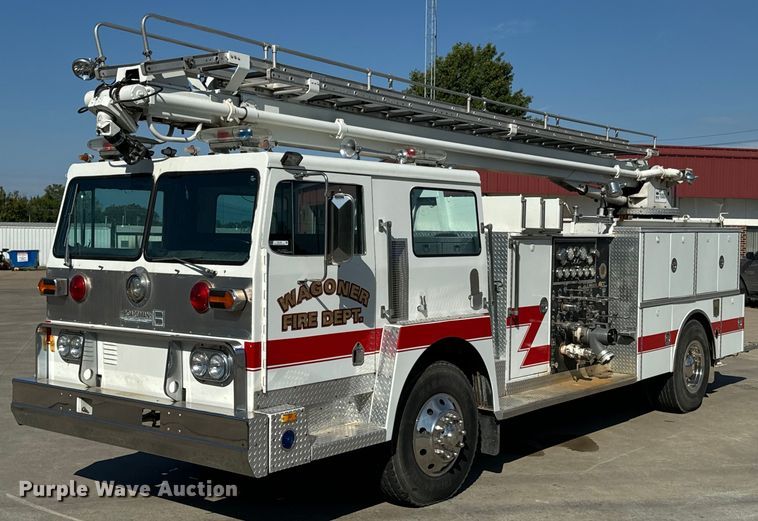 image for item DX1328 1979 Hendrickson  pumper fire truck
