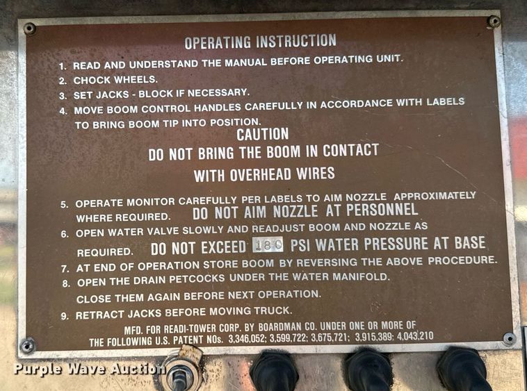 image for item DX1328 1979 Hendrickson  pumper fire truck