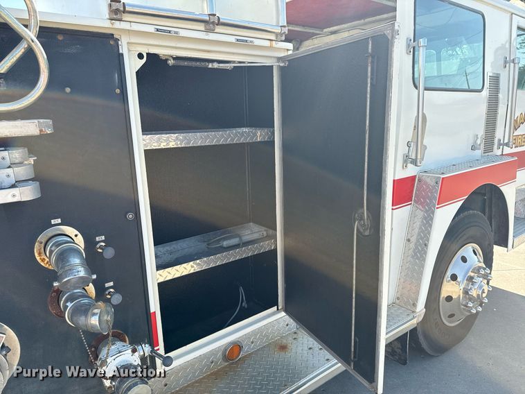 image for item DX1328 1979 Hendrickson  pumper fire truck