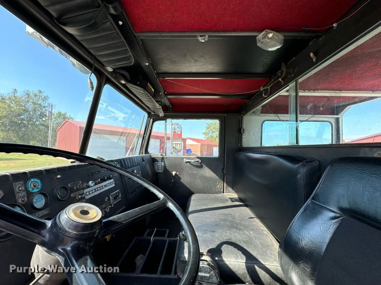 image for item DX1328 1979 Hendrickson  pumper fire truck