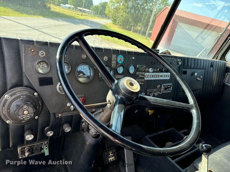 image for item DX1328 1979 Hendrickson  pumper fire truck