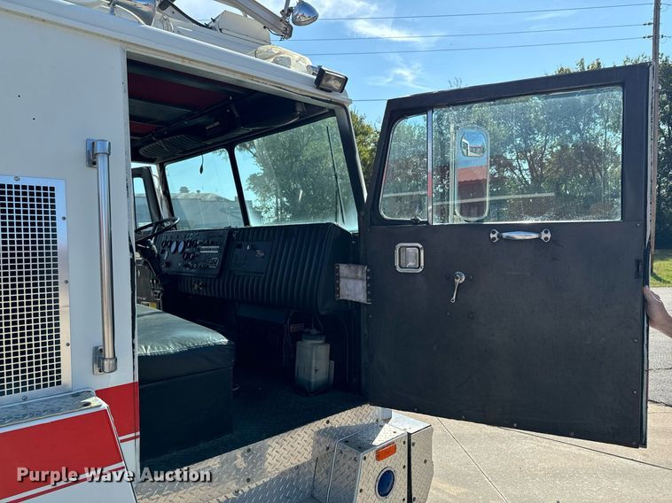 image for item DX1328 1979 Hendrickson  pumper fire truck