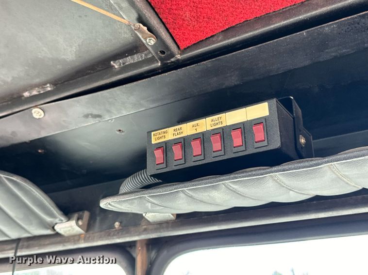 image for item DX1328 1979 Hendrickson  pumper fire truck