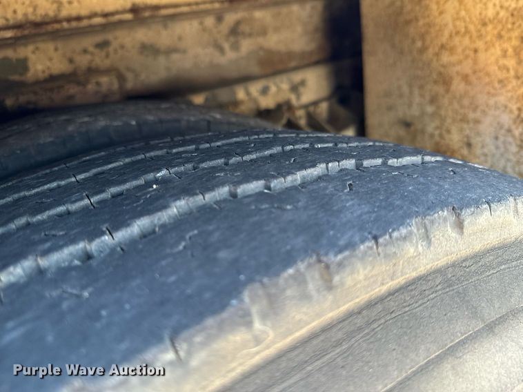 image for item DX1328 1979 Hendrickson  pumper fire truck