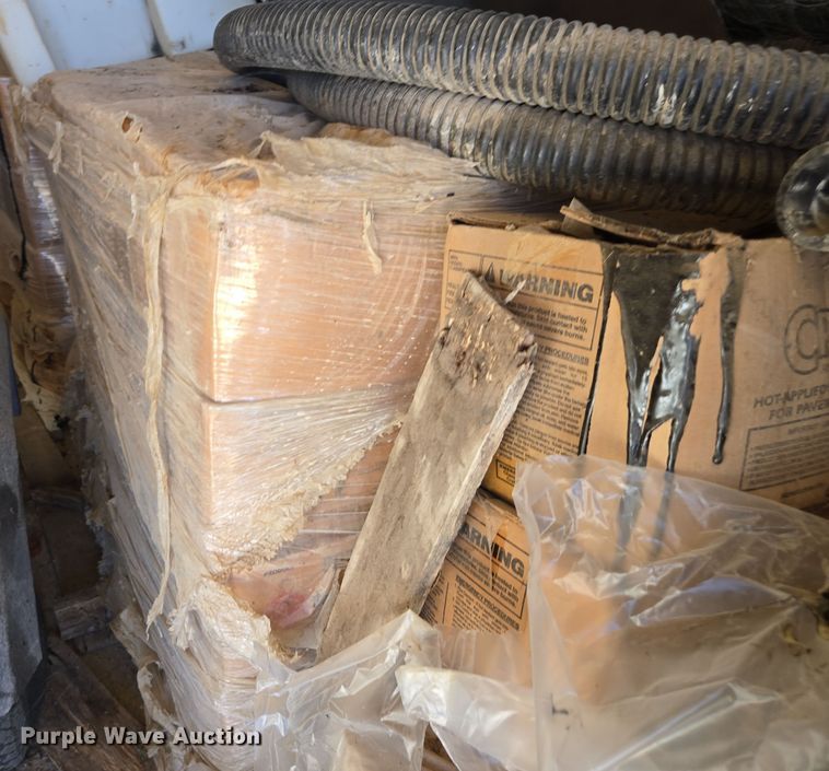 image for item EE7781 Cimline 39A4  melter applicator