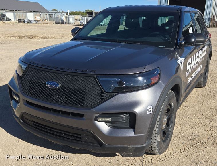 image for item EE7786 2020 Ford Explorer Police Interceptor SUV