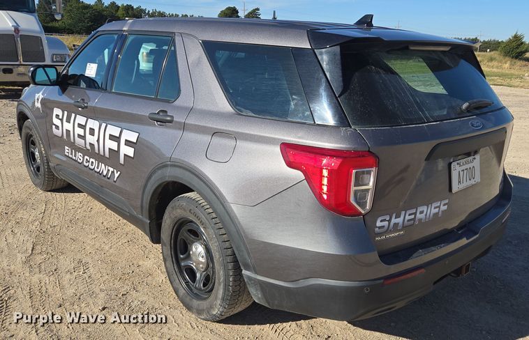 image for item EE7786 2020 Ford Explorer Police Interceptor SUV