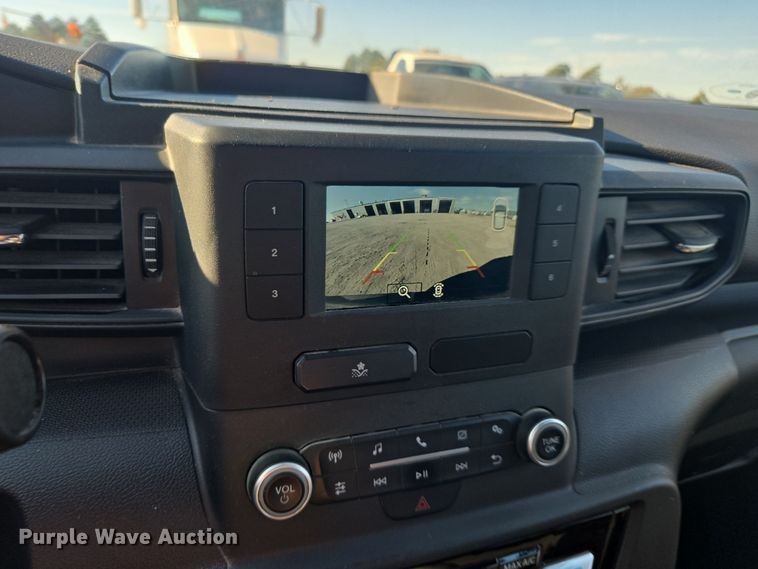 image for item EE7786 2020 Ford Explorer Police Interceptor SUV