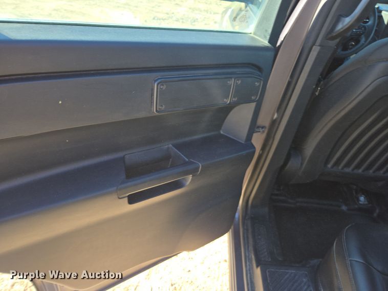 image for item EE7786 2020 Ford Explorer Police Interceptor SUV