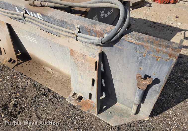 image for item EE7788 Melroe Planer skid steer cold planer