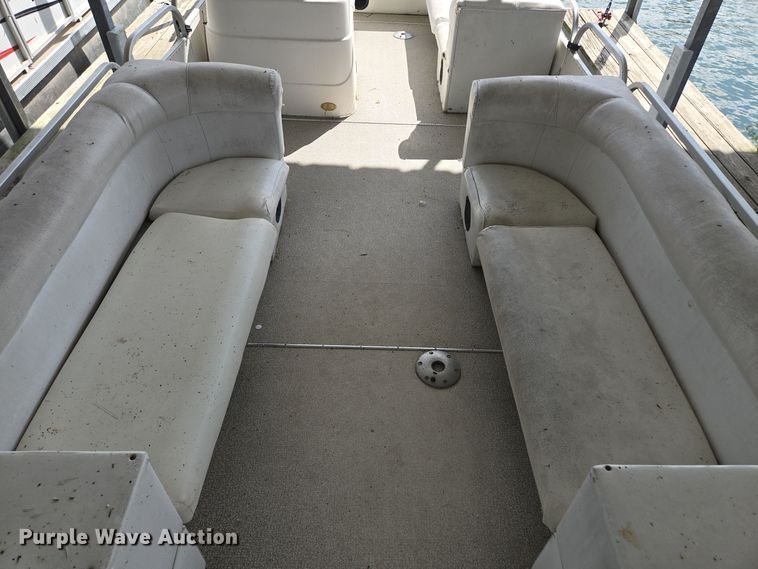 image for item EE8509 2009 Playcraft Clipper 2400 pontoon boat