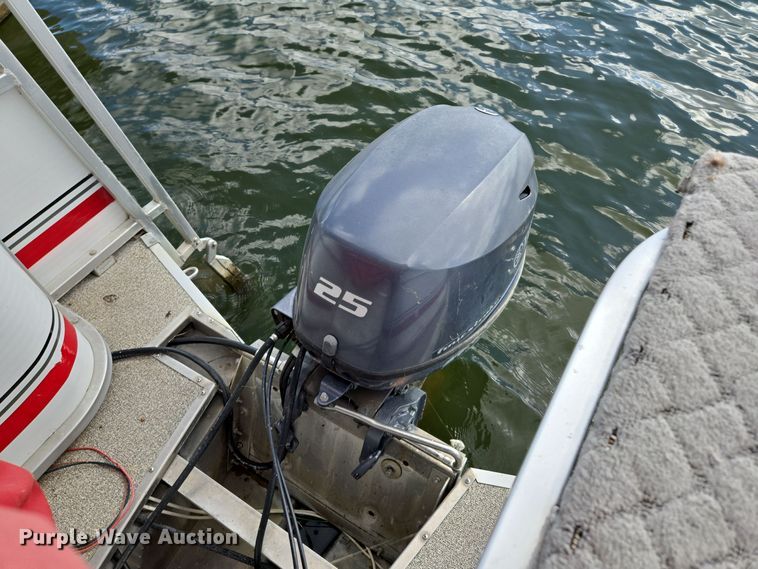 image for item EE8509 2009 Playcraft Clipper 2400 pontoon boat