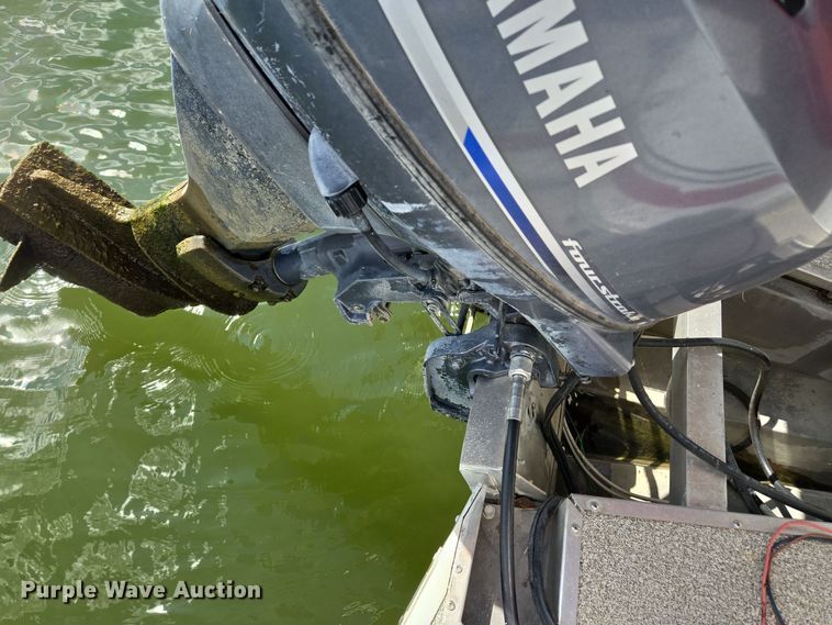 image for item EE8509 2009 Playcraft Clipper 2400 pontoon boat