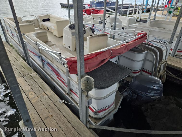 image for item EE8510 2009 Playcraft  Clipper 2400 pontoon boat