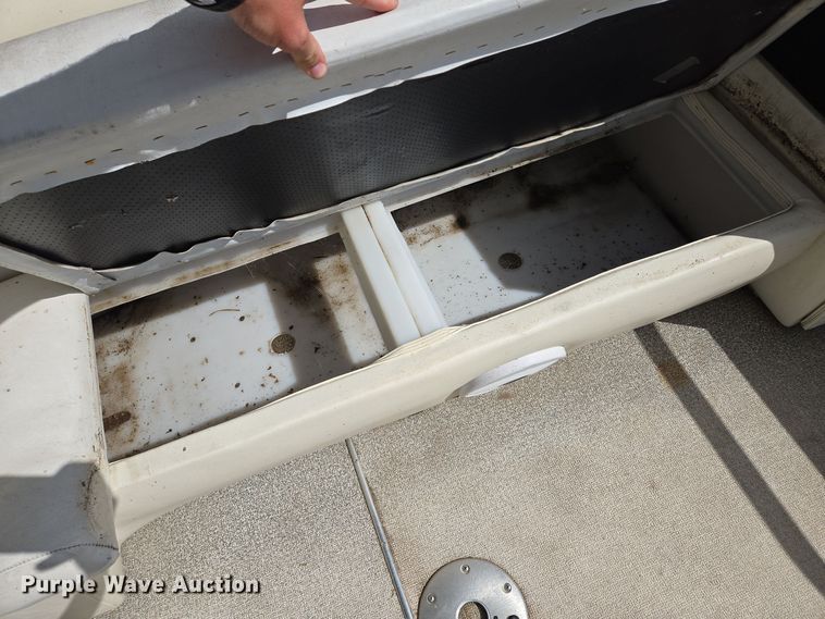 image for item EE8510 2009 Playcraft  Clipper 2400 pontoon boat