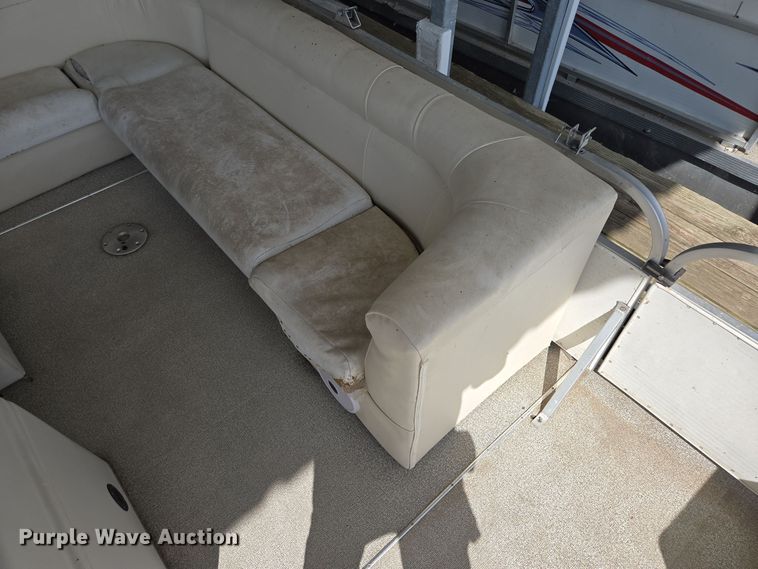 image for item EE8510 2009 Playcraft  Clipper 2400 pontoon boat