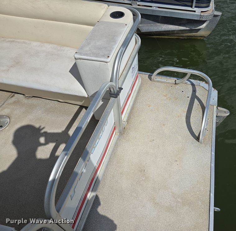 image for item EE8511 2009 Playcraft Clipper 2400 pontoon boat