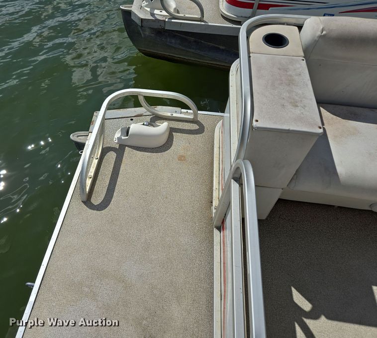 image for item EE8511 2009 Playcraft Clipper 2400 pontoon boat