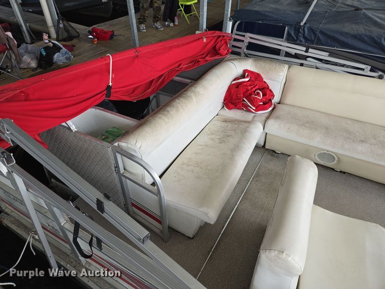 image for item EE8511 2009 Playcraft Clipper 2400 pontoon boat