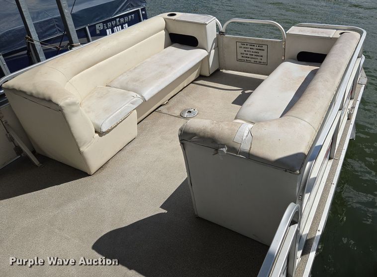 image for item EE8511 2009 Playcraft Clipper 2400 pontoon boat