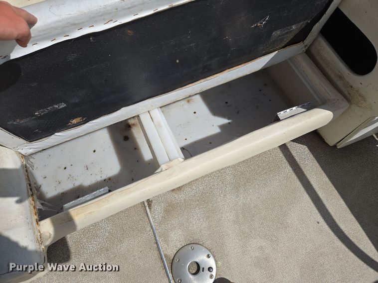 image for item EE8511 2009 Playcraft Clipper 2400 pontoon boat