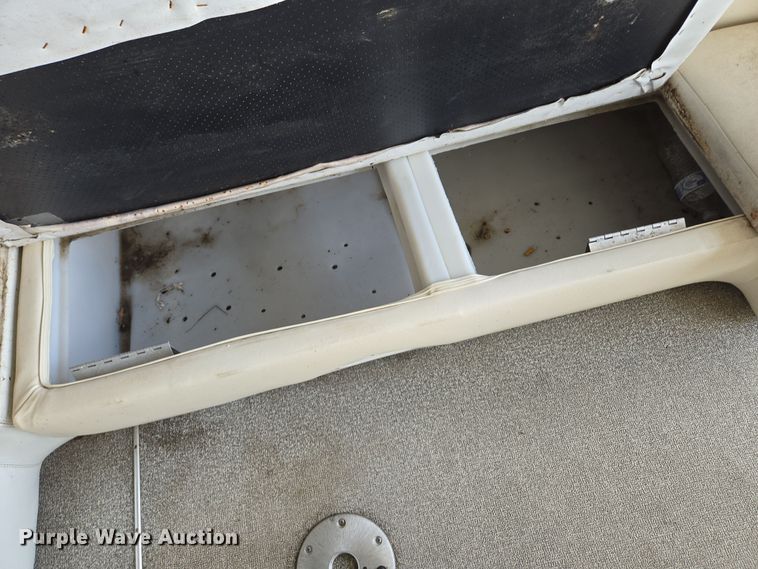 image for item EE8511 2009 Playcraft Clipper 2400 pontoon boat