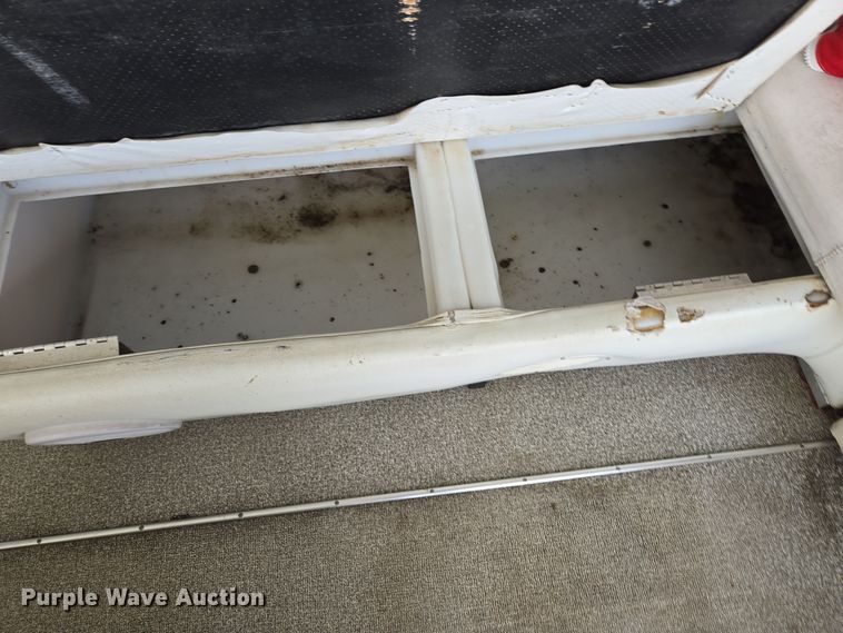 image for item EE8511 2009 Playcraft Clipper 2400 pontoon boat