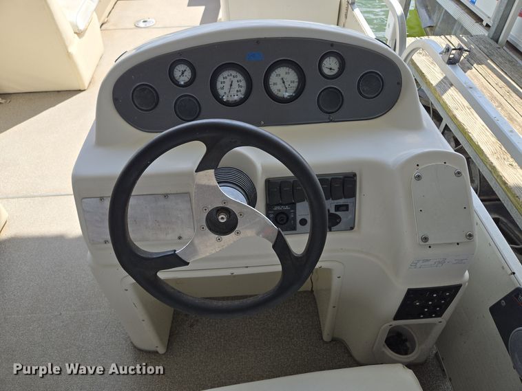 image for item EE8511 2009 Playcraft Clipper 2400 pontoon boat