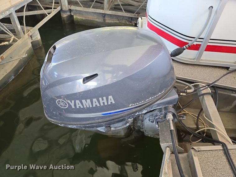 image for item EE8511 2009 Playcraft Clipper 2400 pontoon boat