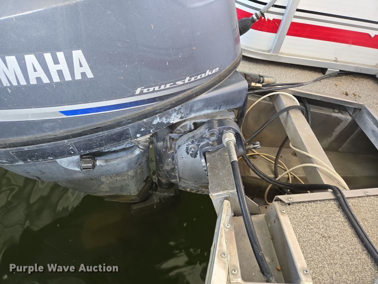 image for item EE8511 2009 Playcraft Clipper 2400 pontoon boat