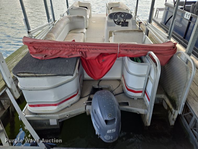 image for item EE8512 2009 Playcraft  Clipper 2400 pontoon boat