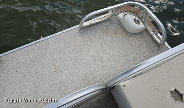 image for item EE8512 2009 Playcraft  Clipper 2400 pontoon boat