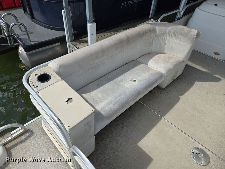 image for item EE8512 2009 Playcraft  Clipper 2400 pontoon boat