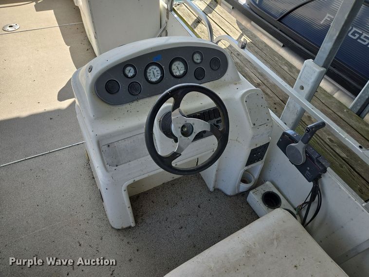 image for item EE8512 2009 Playcraft  Clipper 2400 pontoon boat