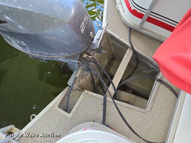 image for item EE8512 2009 Playcraft  Clipper 2400 pontoon boat