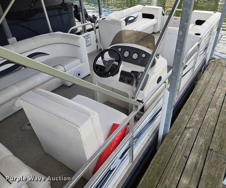 image for item EE8513 2009 Playcraft Clipper 2400 pontoon boat