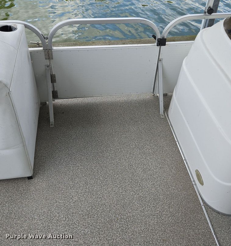 image for item EE8513 2009 Playcraft Clipper 2400 pontoon boat