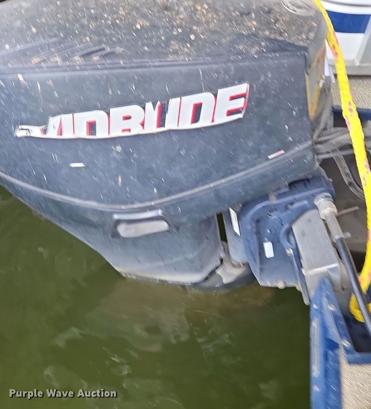 image for item EE8513 2009 Playcraft Clipper 2400 pontoon boat