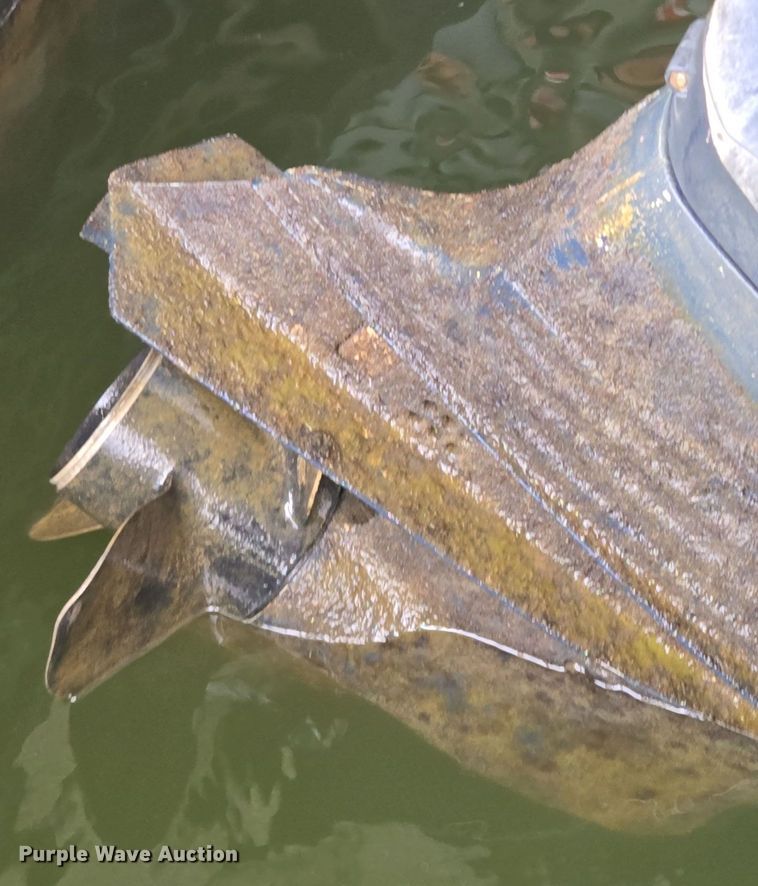 image for item EE8513 2009 Playcraft Clipper 2400 pontoon boat