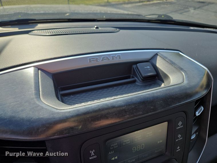 image for item EE8515 2019 Dodge Ram 1500 pickup truck