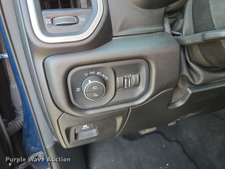 image for item EE8515 2019 Dodge Ram 1500 pickup truck
