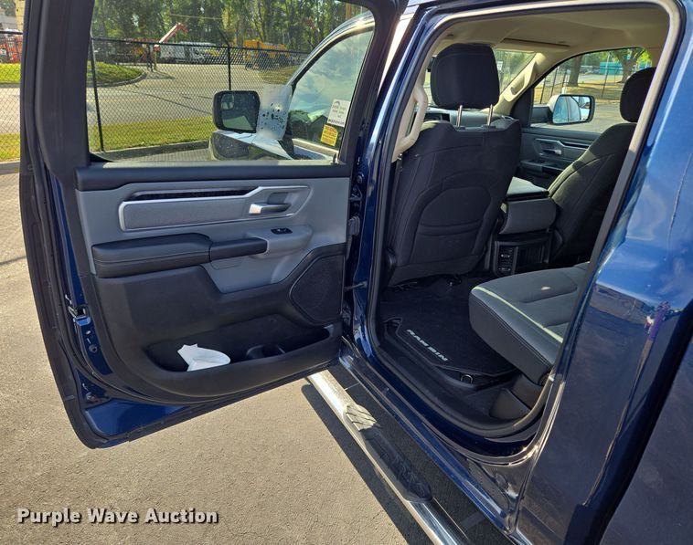 image for item EE8515 2019 Dodge Ram 1500 pickup truck