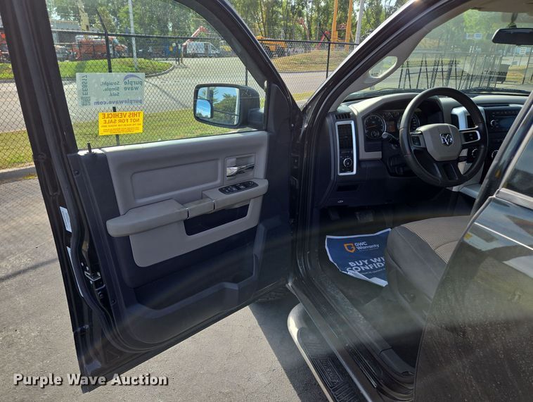 image for item EE8517 2010 Dodge Ram  Crew Cab pickup truck