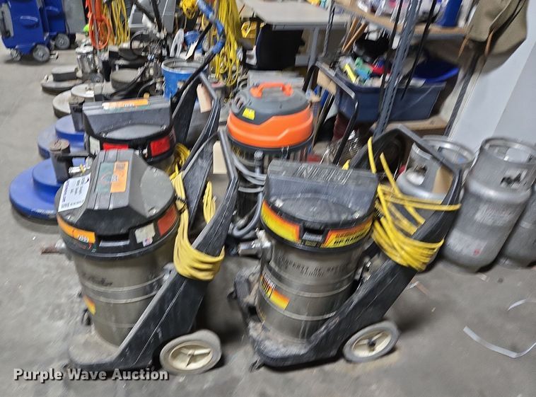 image for item EE8521 Cleaning equipment 