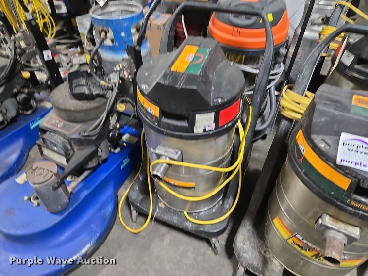 image for item EE8521 Cleaning equipment 