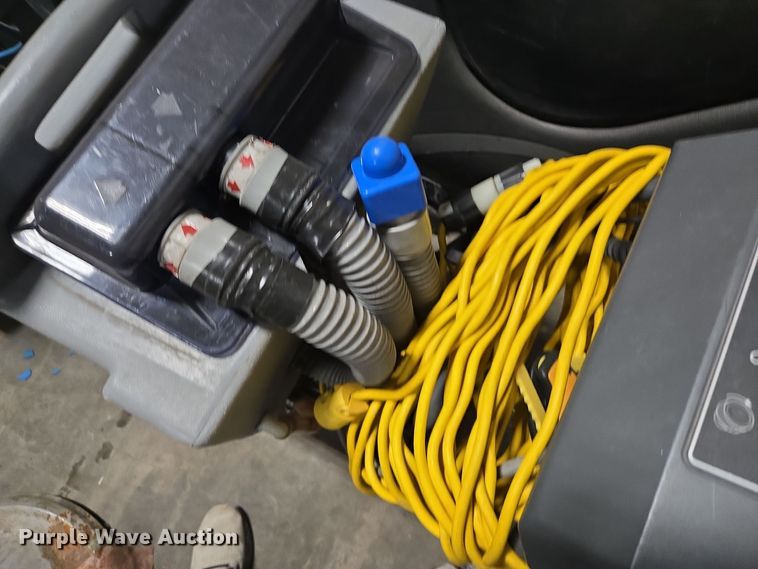 image for item EE8521 Cleaning equipment 