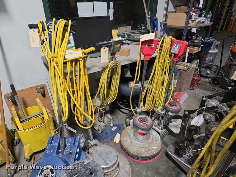 image for item EE8521 Cleaning equipment 