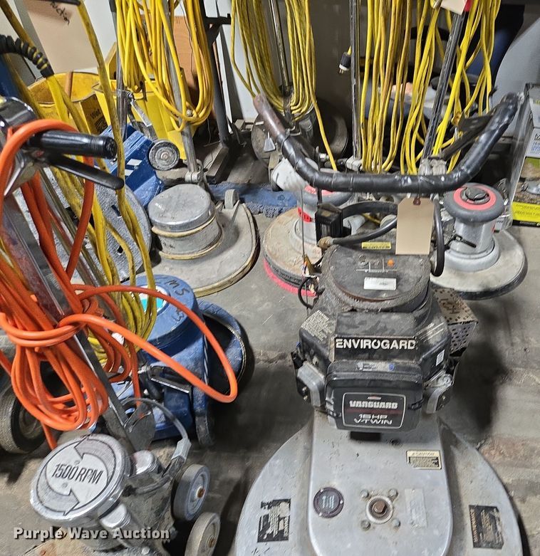 image for item EE8521 Cleaning equipment 